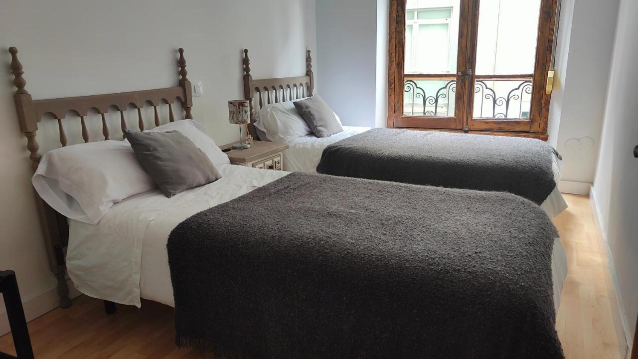 Las Letronas Appartement Gijón Buitenkant foto